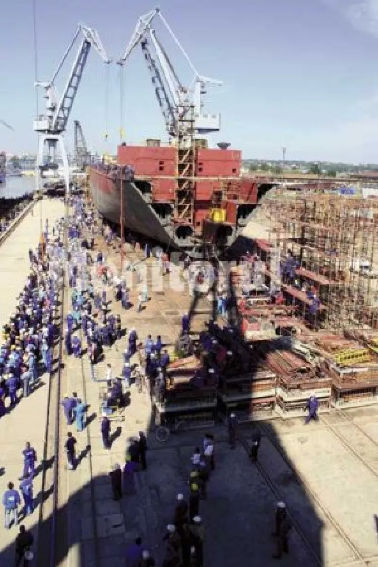 Vopsitorii de la Damen vor salarii mai mari