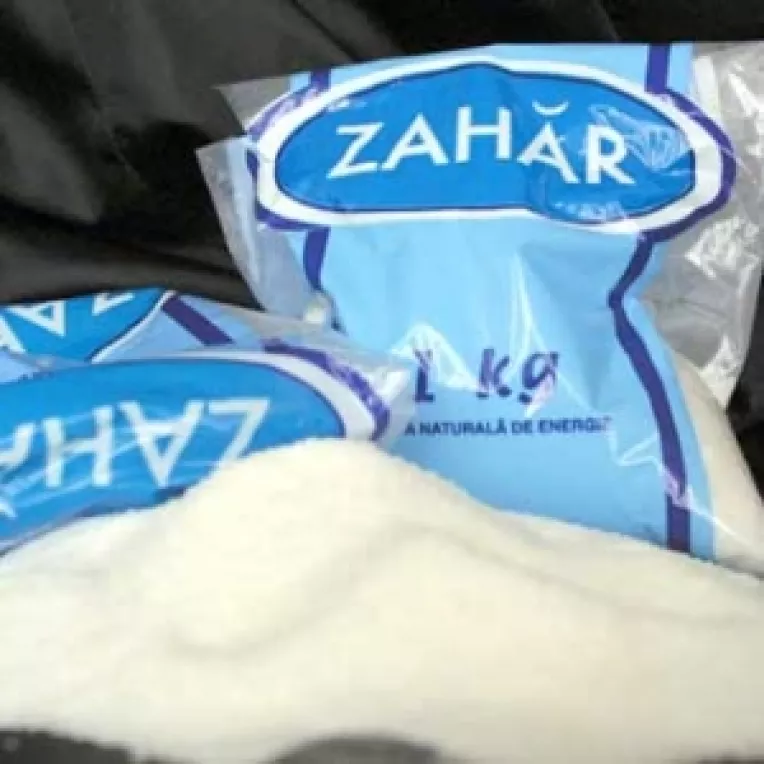 Zaharul s-ar putea scumpi cu 10-15%, in toamna