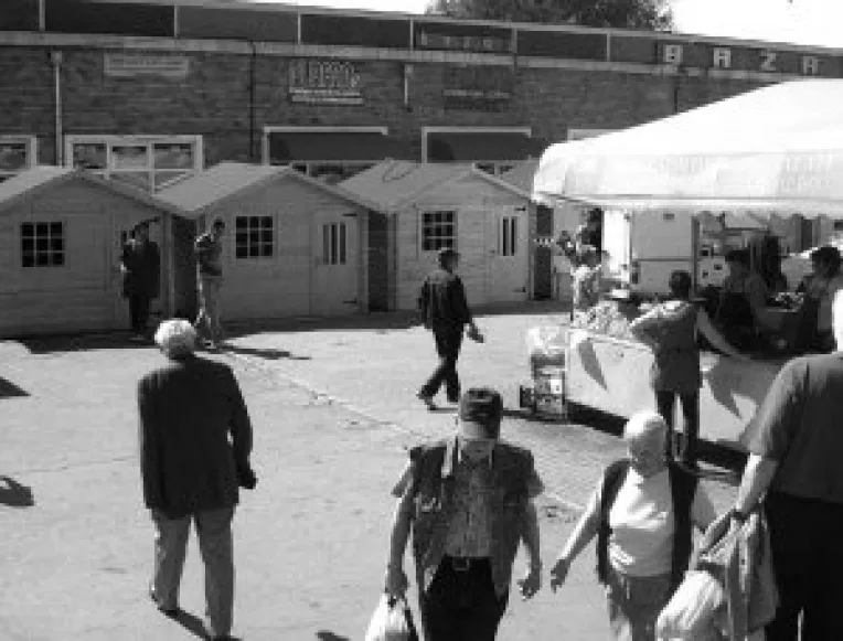 Ziua Recoltei, de la corturi militare la casute de lemn